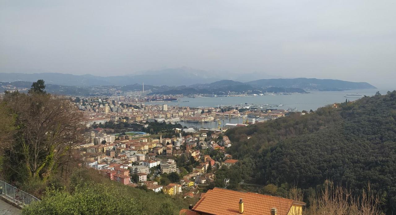 Agriturismo La Pietra 1 E La Pietra 2 La Spezia Exteriör bild