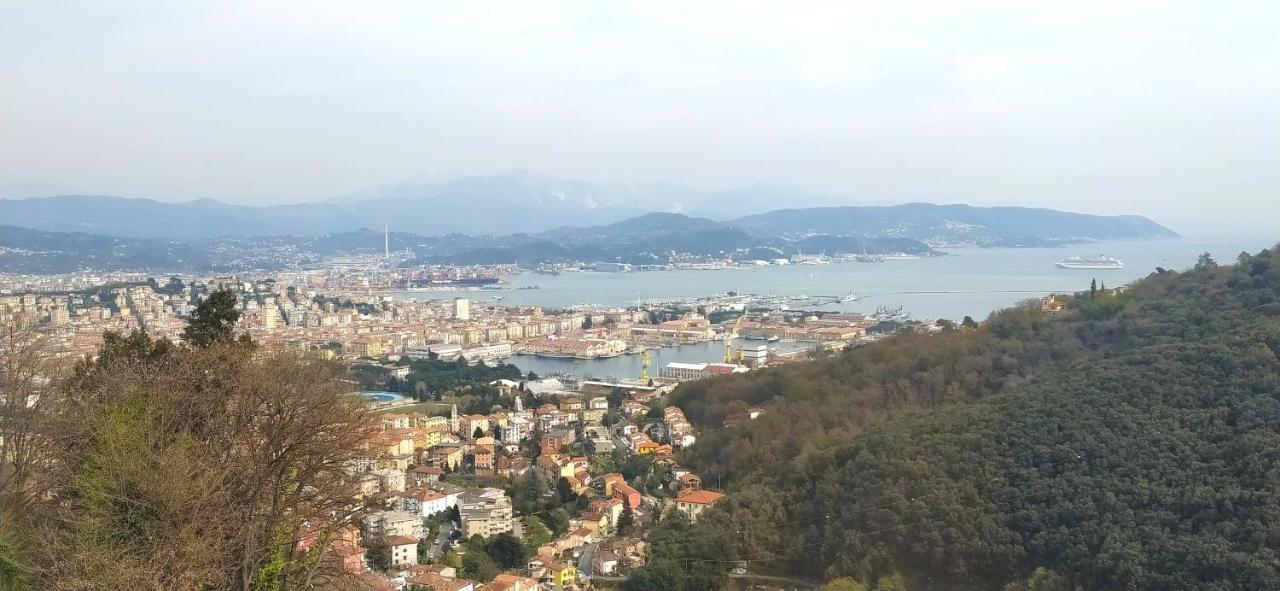 Agriturismo La Pietra 1 E La Pietra 2 La Spezia Exteriör bild